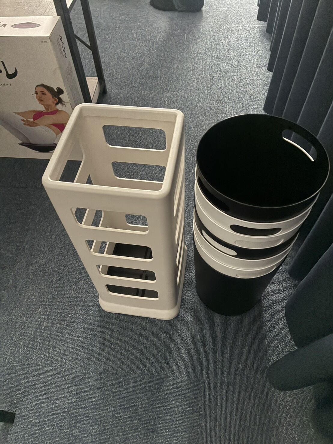 愛知県江南市古知野町にてオフィス家具の買取